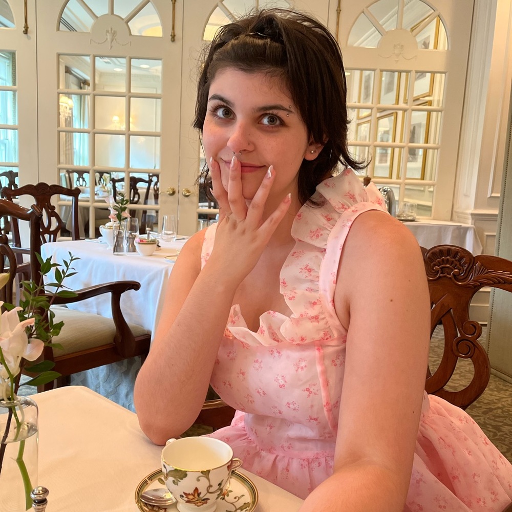 Meet your Posher, Alessandra